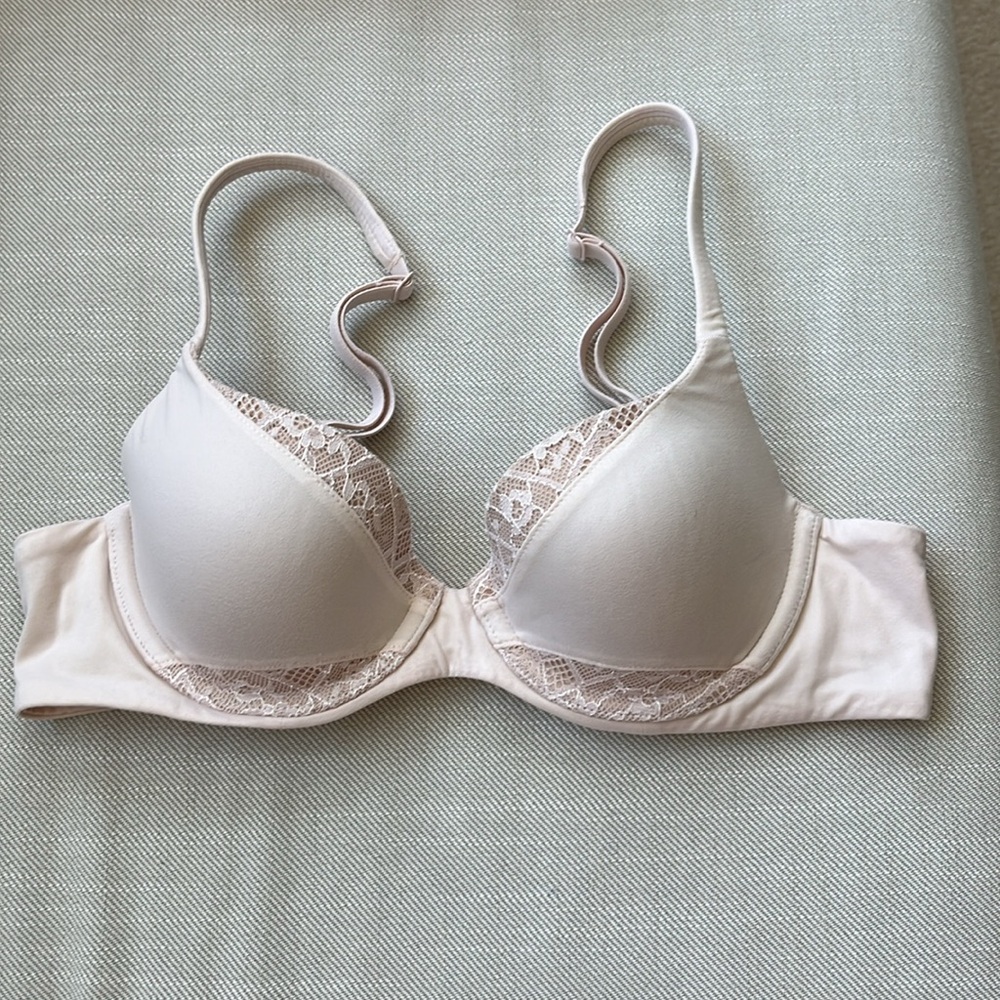 2 Victoria's Secret lined Demi bras | Lightly lined | 34A - Picture 6 of 10
